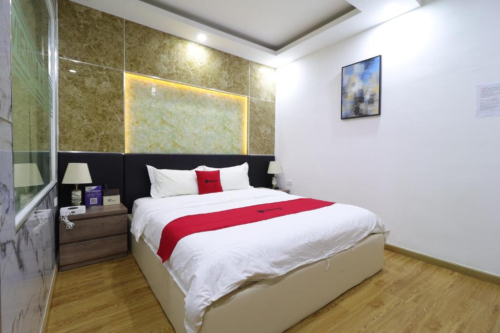 khách sạn trung tâm Bình Tân